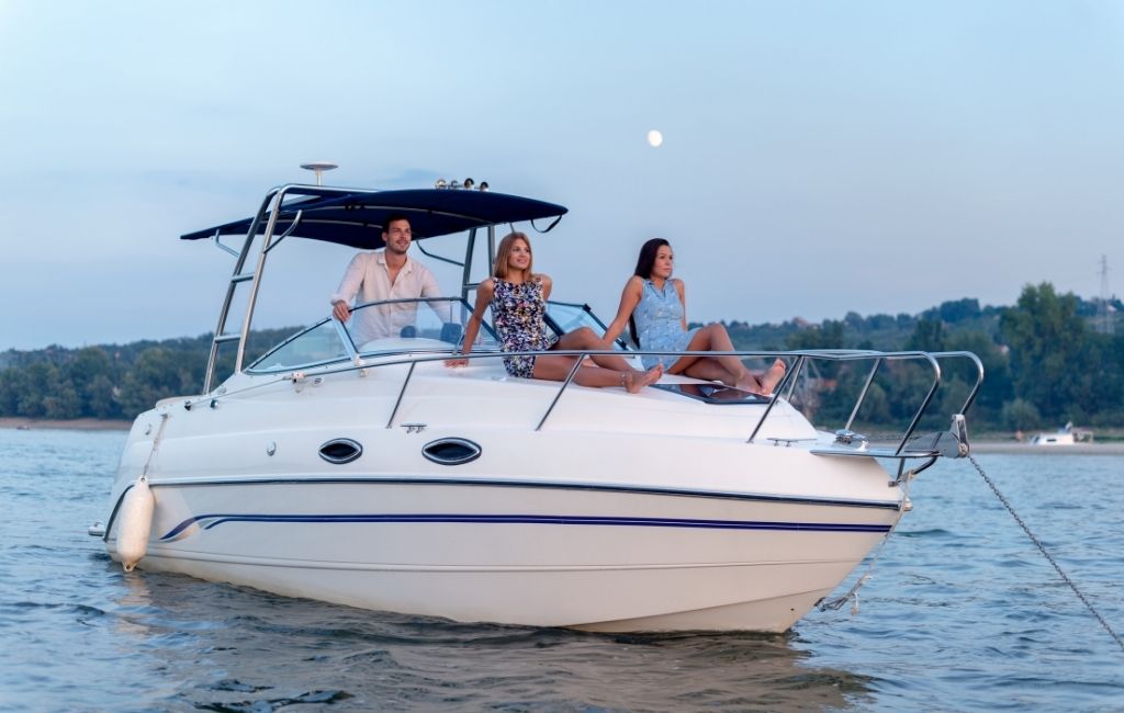 Réserver un bateau pour naviguer